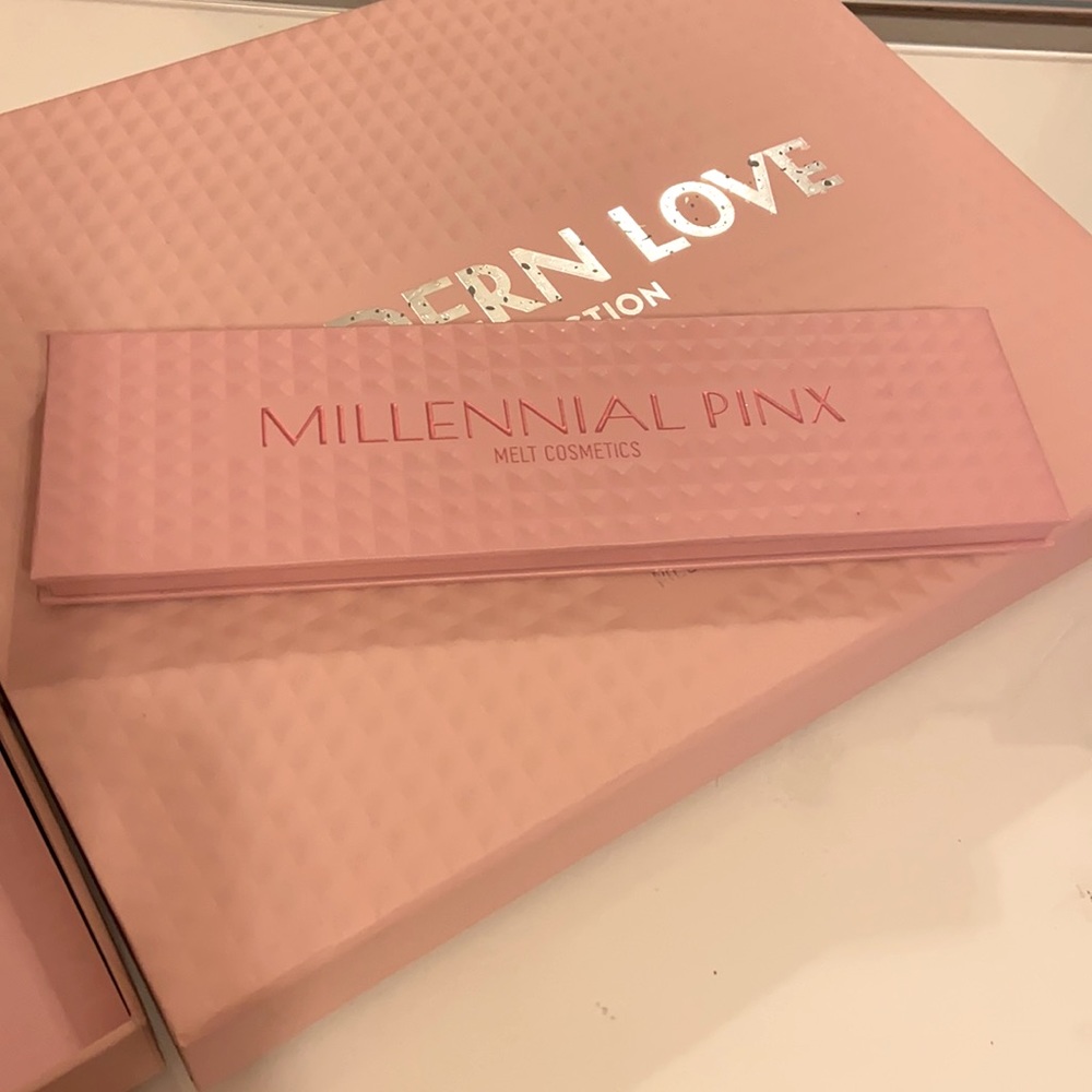 Millennial Pinx Palette
